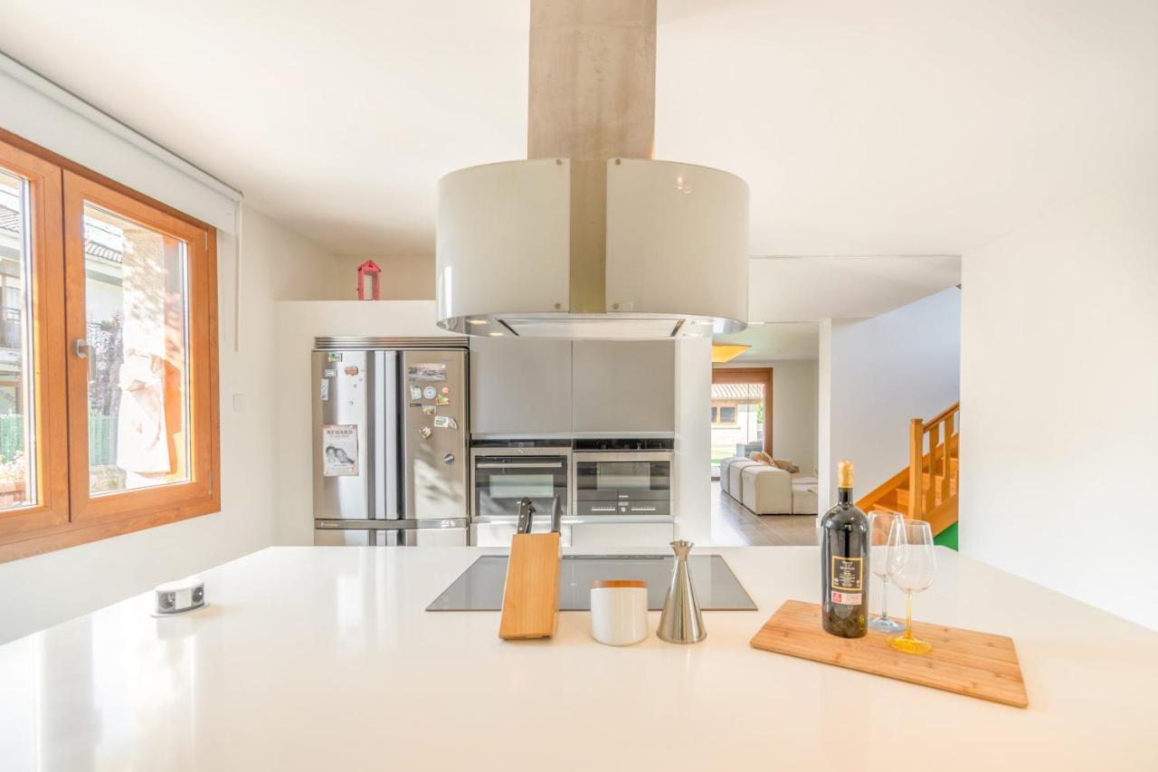 Casa Patxi, Espectacular Casa Rural Proxima A Pamplona Larrasoana エクステリア 写真